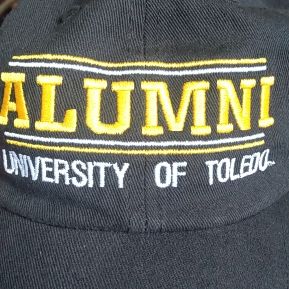 Hat University Of Toledo Ohio Rockets Alumni Embroidered Football Baseball